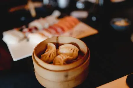 japonais-sushis-vapeur